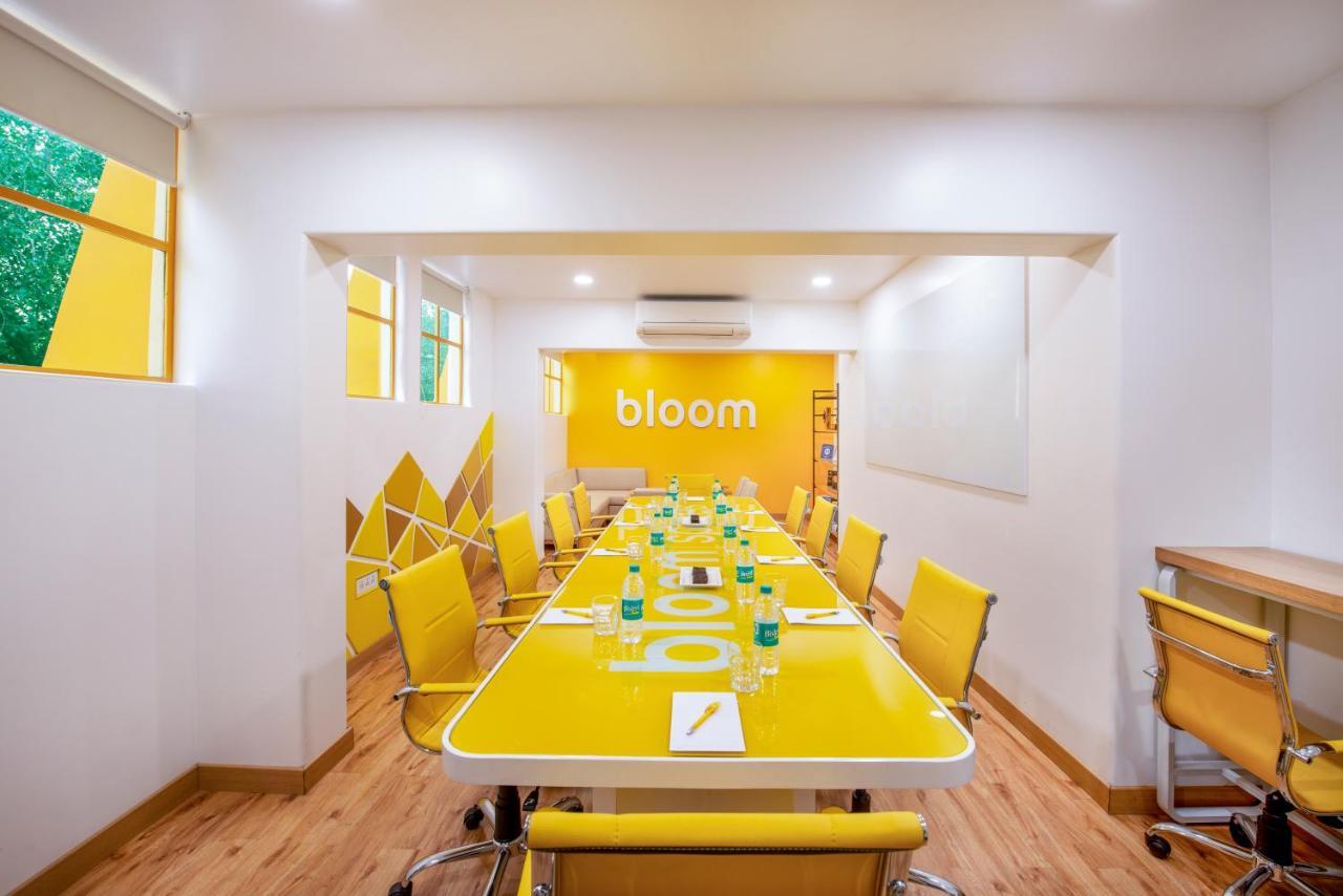 Bloomrooms @ Janpath Nova Deli Exterior foto